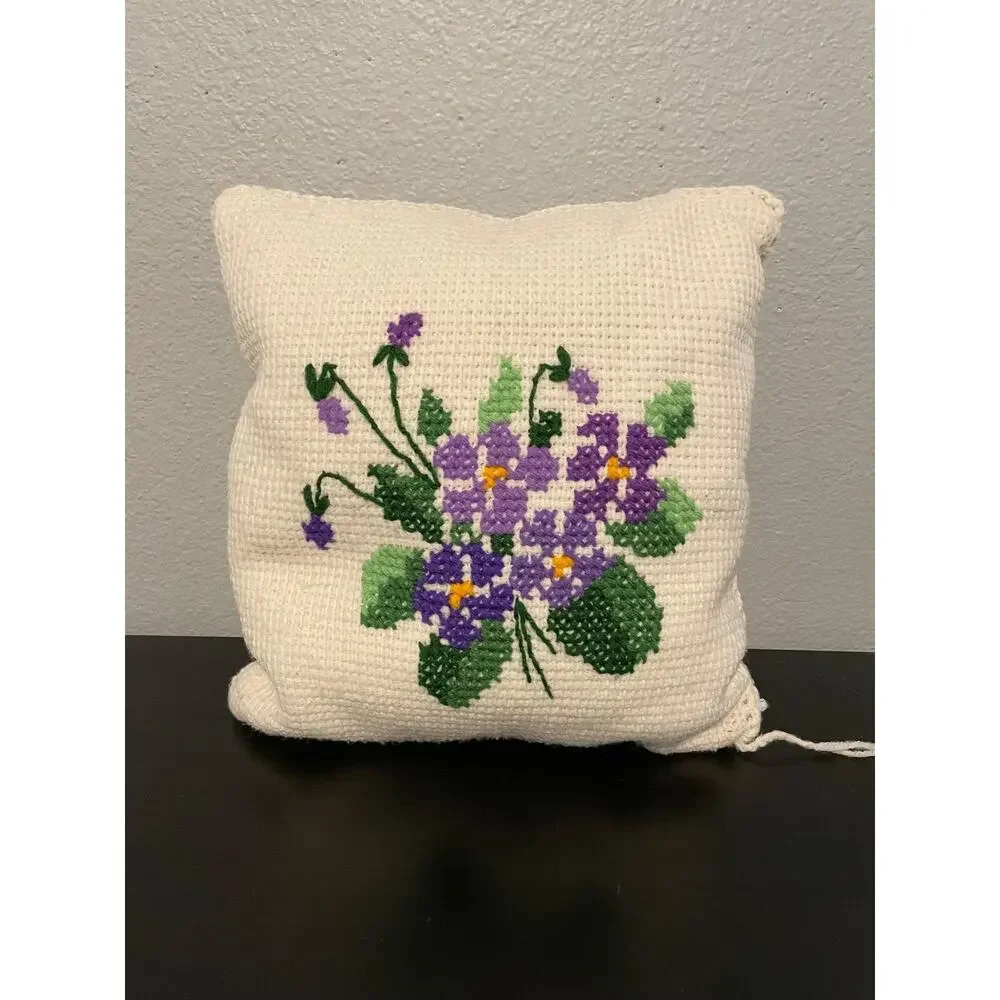 Handmade Needlepoint Pillow Floral Decorative 14x14 White Vintage Cottagecore